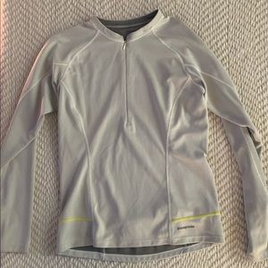 Patagonia lightweight half-zip women’s jersey